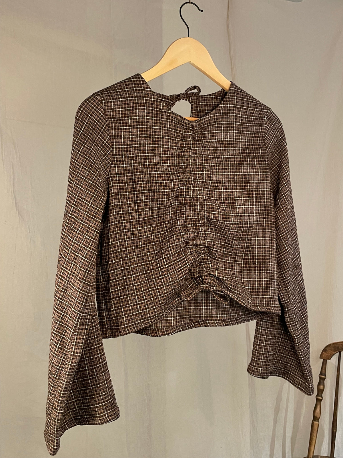 long sleeve scrunch blouse