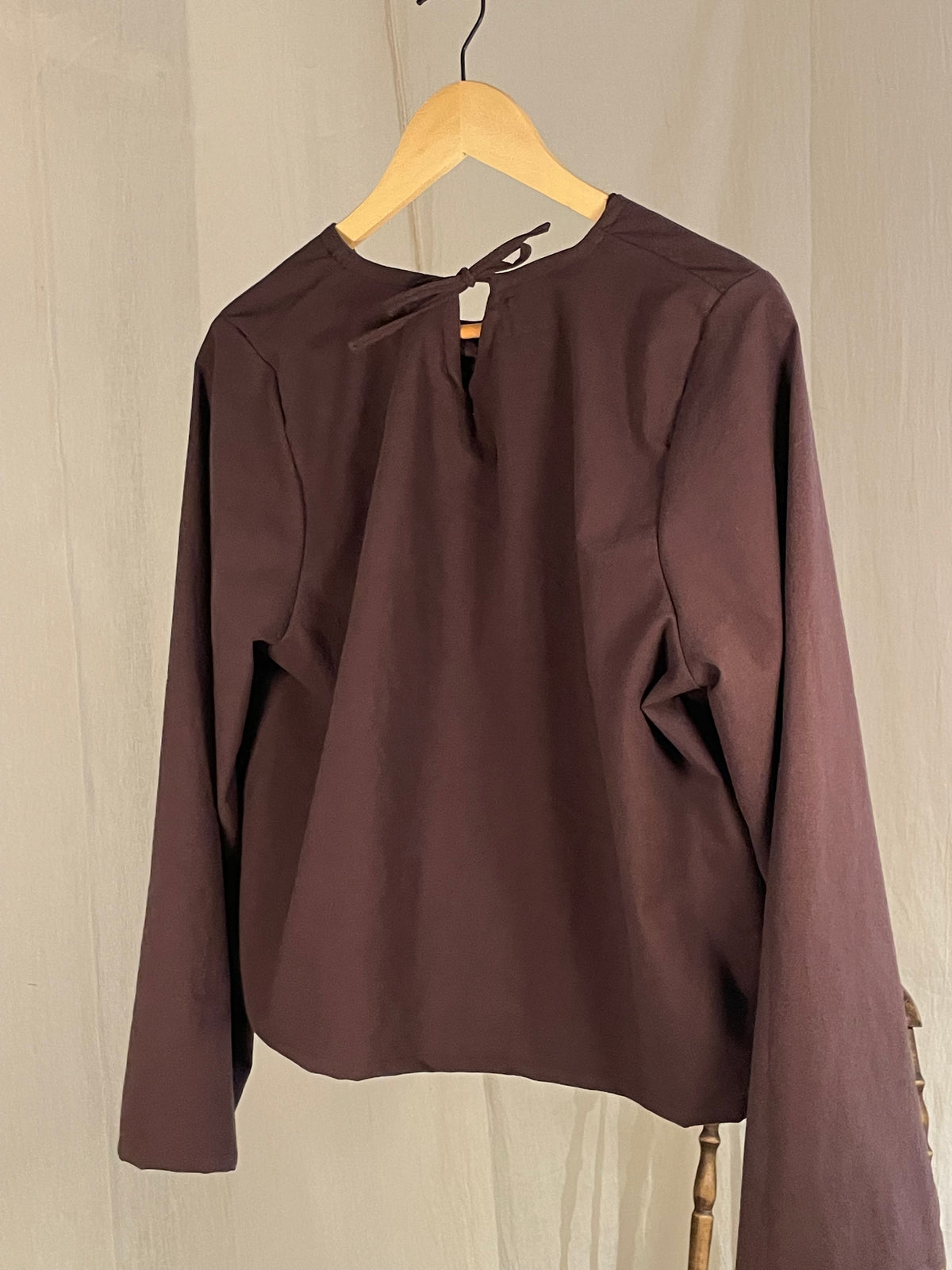 long sleeve scrunch blouse