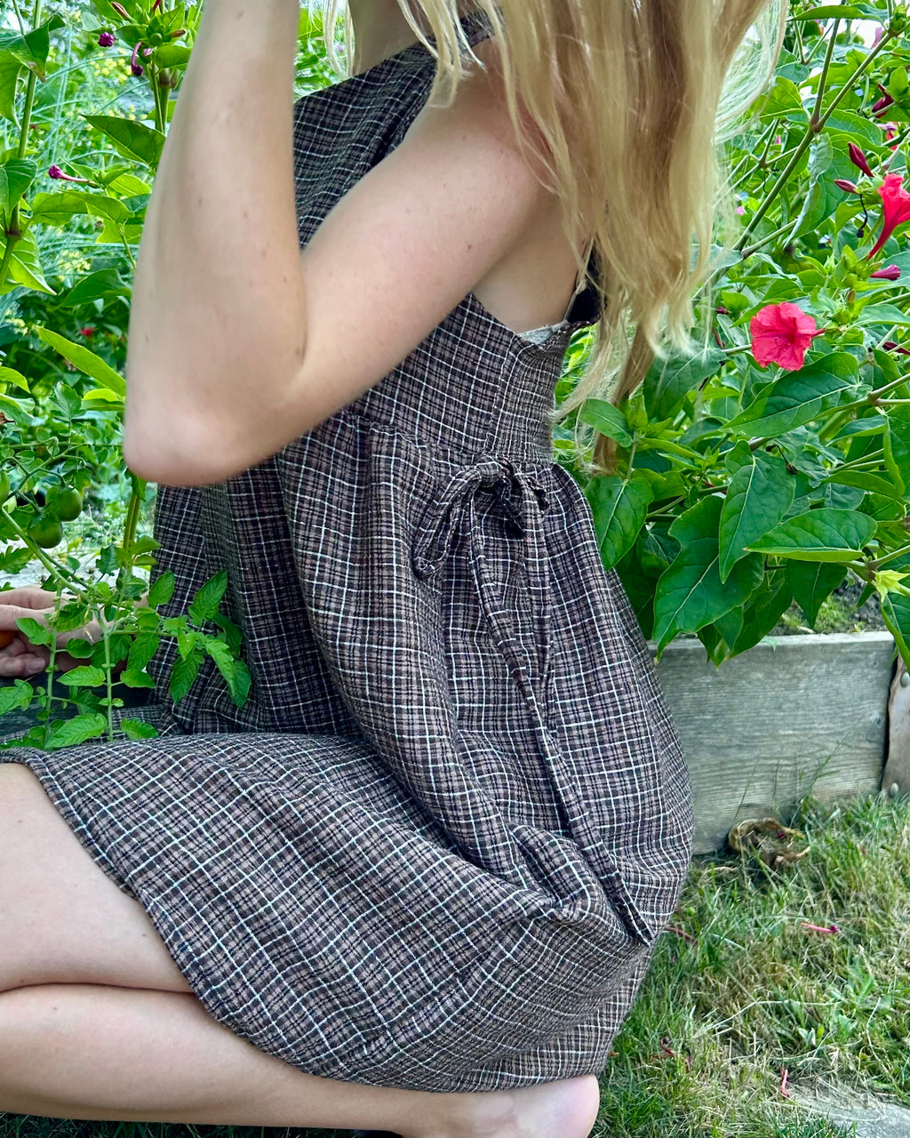 brown gingham seersucker pinafore dress