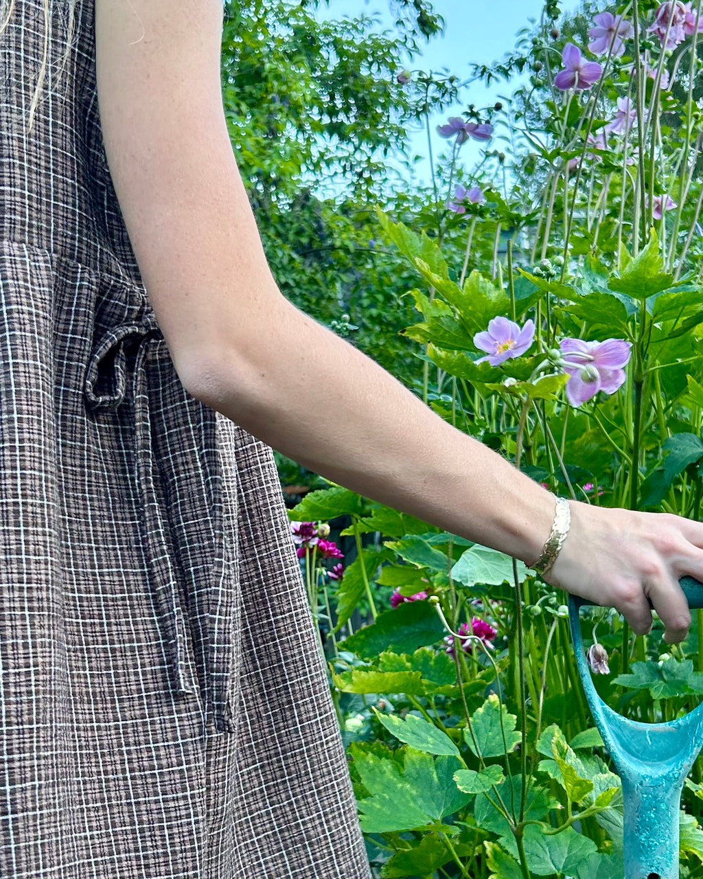 brown gingham seersucker pinafore dress
