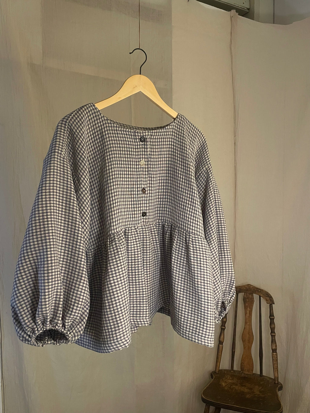 long sleeve patty pan blouse